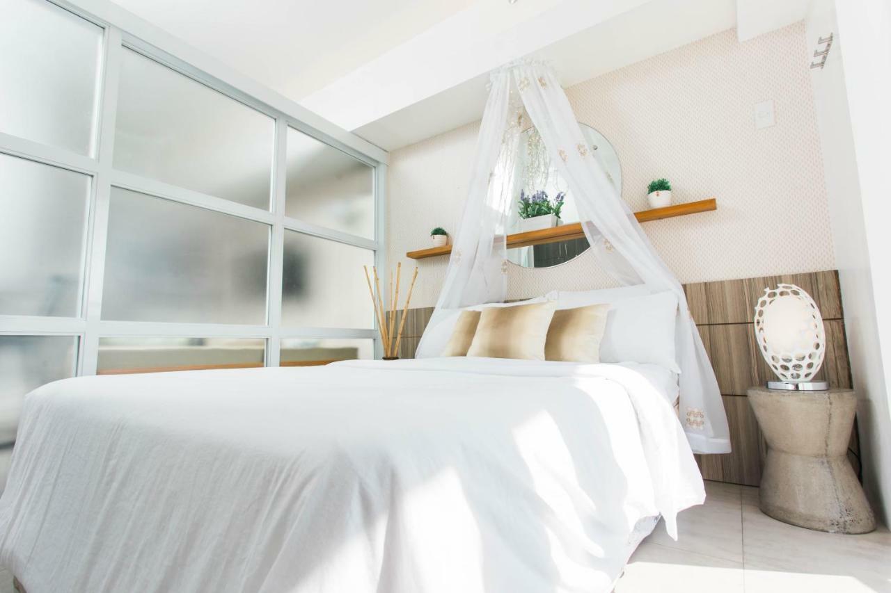Cozy And Home Vacation Pad Tagaytay City ภายนอก รูปภาพ