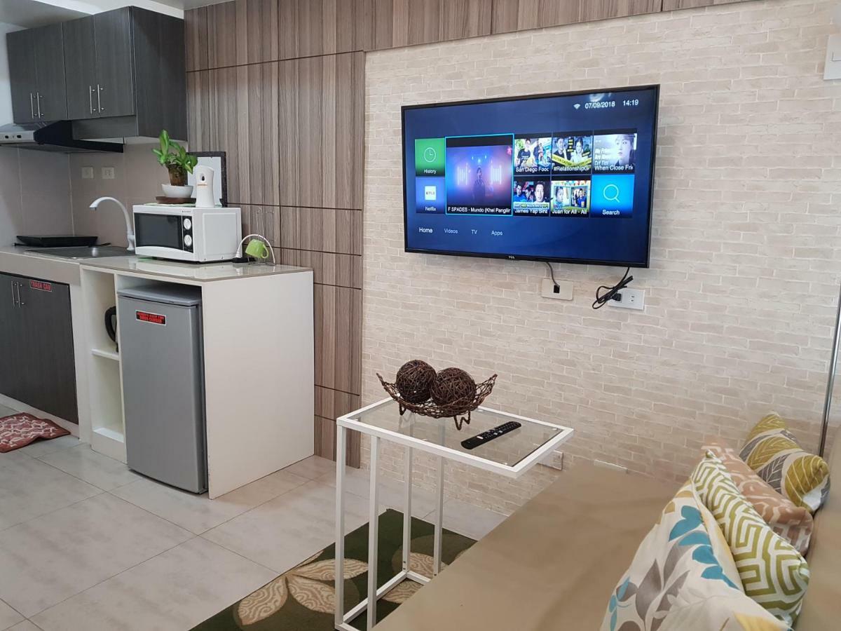 Cozy And Home Vacation Pad Tagaytay City ภายนอก รูปภาพ
