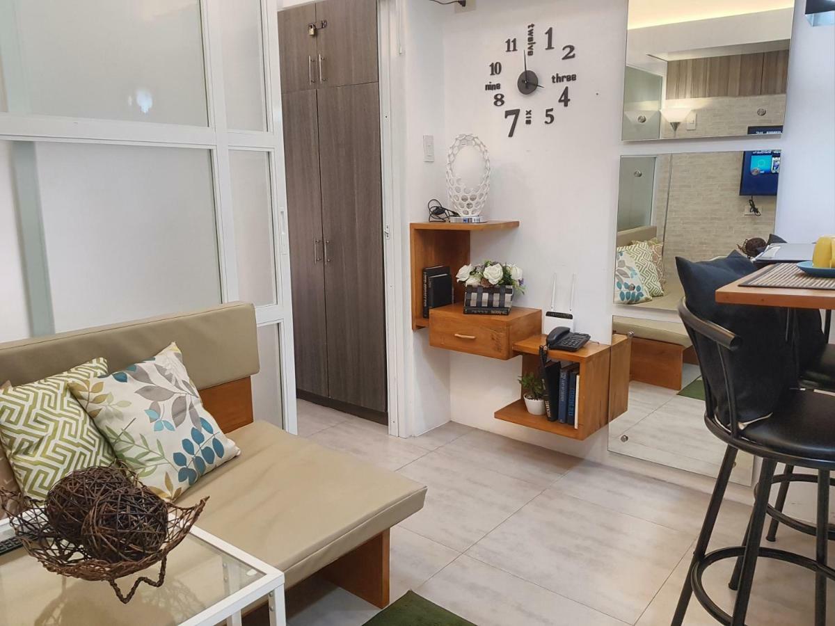 Cozy And Home Vacation Pad Tagaytay City ภายนอก รูปภาพ