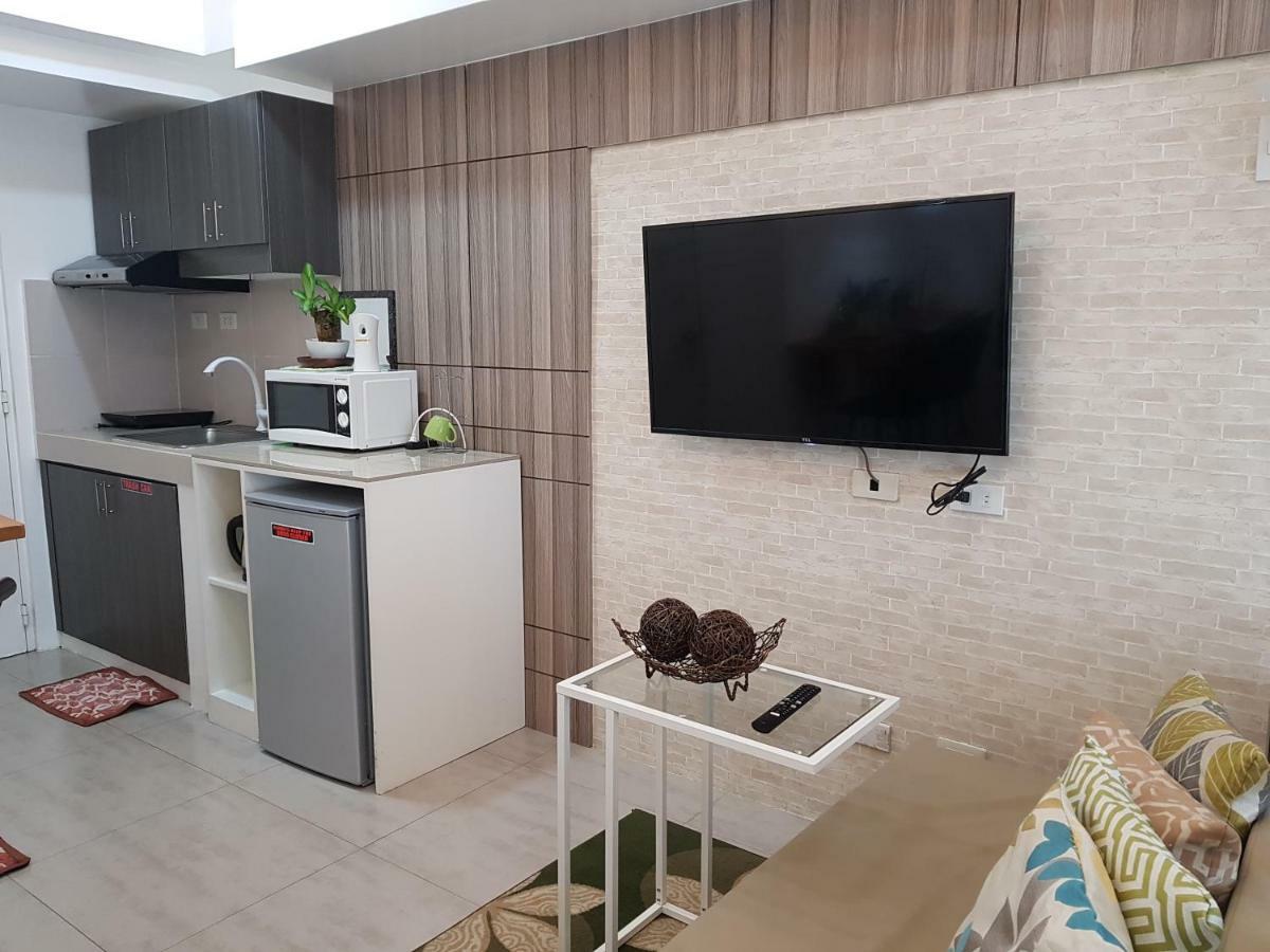 Cozy And Home Vacation Pad Tagaytay City ภายนอก รูปภาพ