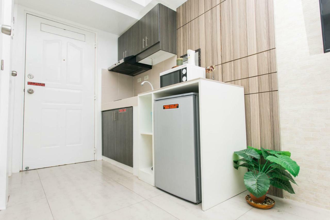 Cozy And Home Vacation Pad Tagaytay City ภายนอก รูปภาพ